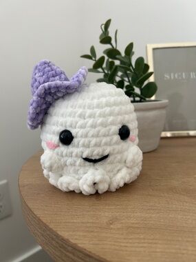 Brand new Ghost Decor